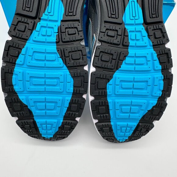 NWOB New Balance Women's 1540V3 Running Walking Shoes, Size 10B, Silver/Blue - Picture 13 of 15